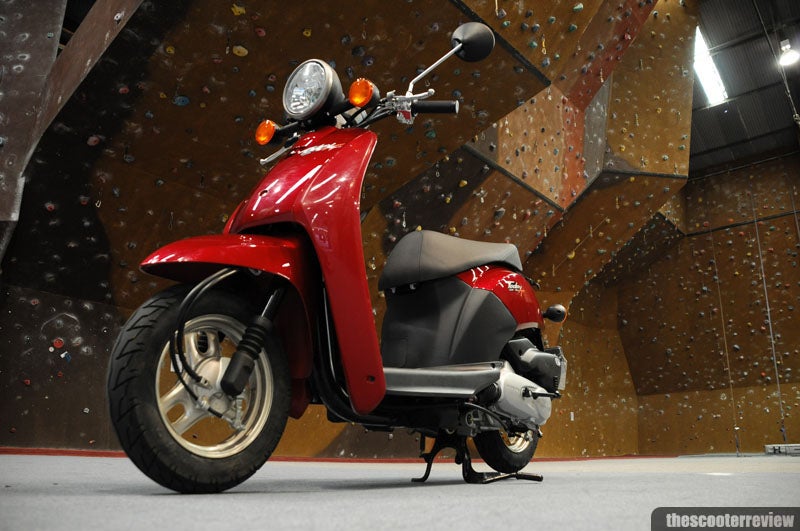 Honda Today Motorino 50 - The Scooter Review